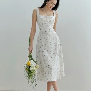 Milkmaid Style White Floral Satin Spring Summer Midi Dress